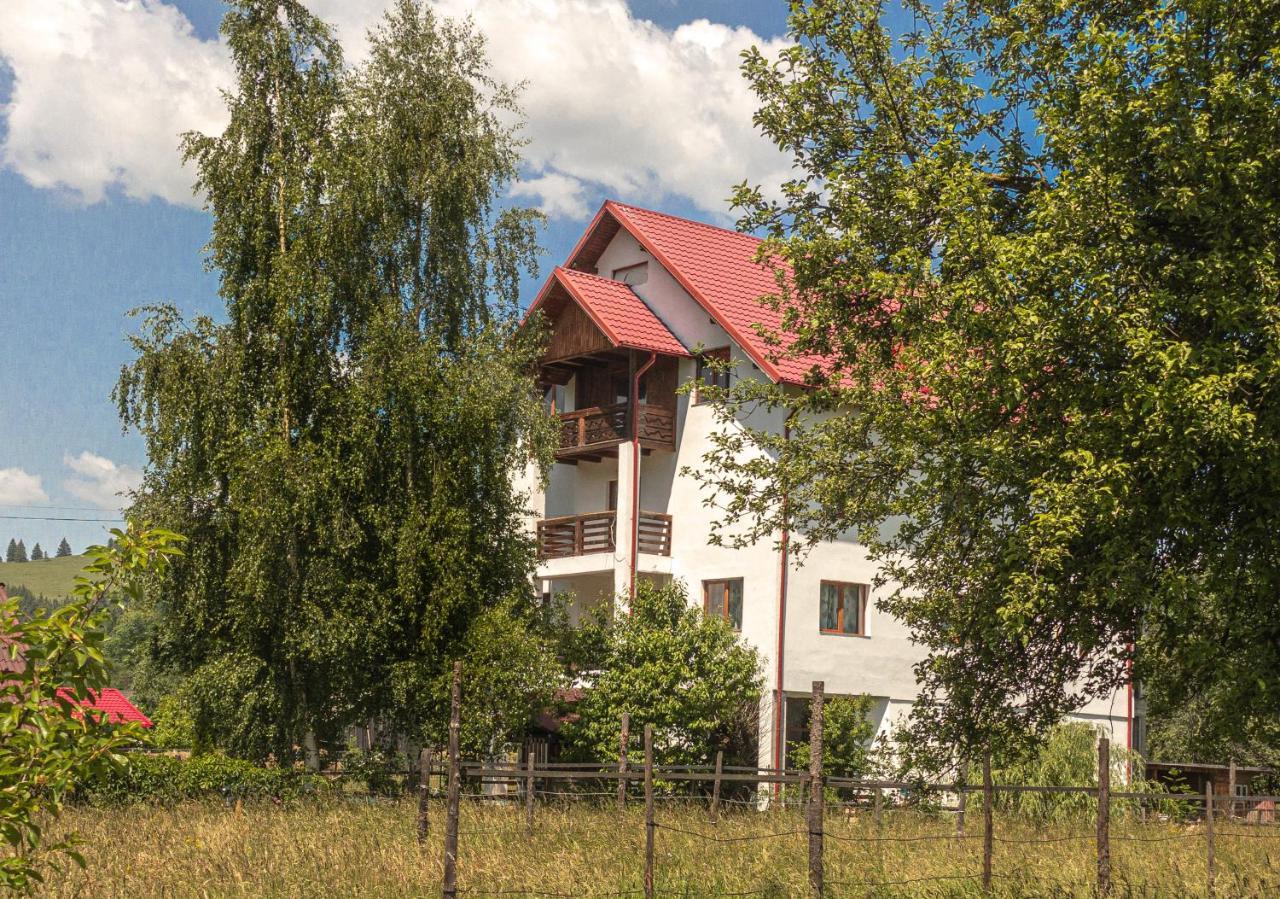 Pensiunea Magda Kimpulung Mołdawski Zewnętrze zdjęcie